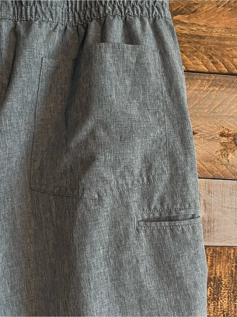 Men's Elastic-Waist Grey Casual Shorts